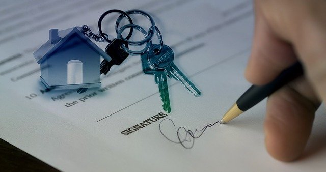 signature de contrat de location de propriété
